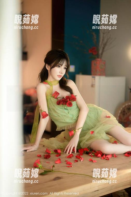 秀人网-娜娜baby 秀人网 - 娜娜baby的图集来啦,高跟鞋时刻,不怕扭啊!