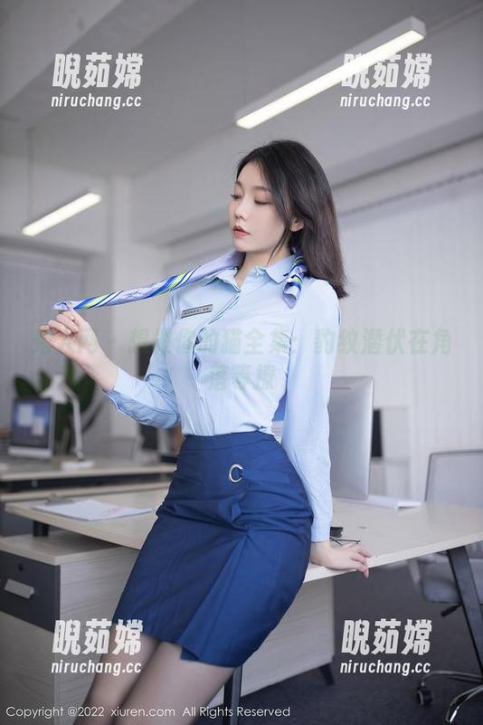 秀人网-想做你的猫 秀人网 - 想做你的猫全集:豹纹潜伏在角落等撩