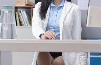 秀人网 – 偶然发现了朱可儿的JK原图，试着跟朋友们聊聊这个画面，共享这份感觉！
