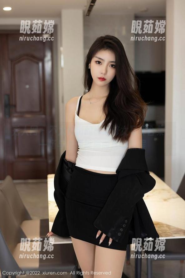 秀人网-白沫 秀人网 - 不太修道的白沫修女写真合集:一场与信仰擦肩而过的旅程