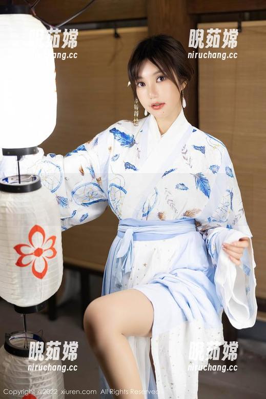 秀人网-范小宣 秀人网 - 范小宣——夏日泳装图片,保暖完毕,谁说不能流行?