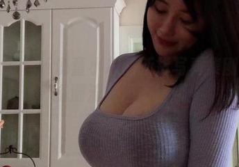 微密圈 – 听说童小芯的新货写真集刚上架，资源流量还不错哦！