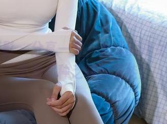 绮梦摄影 – 分享一下，涵涵的修女合集，不是那种乏味的圣徒！