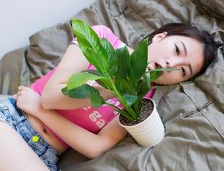 菠萝社 – 私拍合集，柳侑绮Sevenbaby的秘密其实很简单