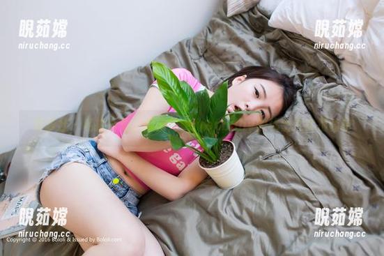 菠萝社-柳侑绮Sevenbaby 菠萝社 - 私拍合集,柳侑绮Sevenbaby的秘密其实很简单