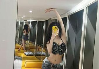 微密圈 – 全套黑点黑丝，葛征让人觉得一切都在加速旋转