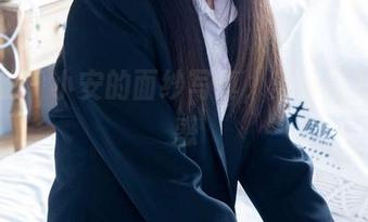 袜啵啵 – 小安的面纱写真，部分隐藏的诱惑