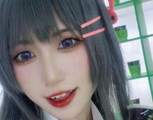 原图里的贝儿酱Miki美足，就算是照片，也难掩那份如梦似幻的诱惑！