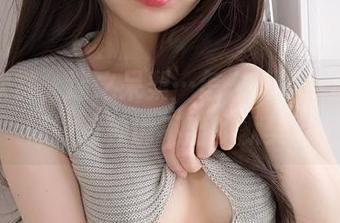 原图欣赏，迷之呆梨…怎么说呢，和吉他妹妹有种说不出的默契。