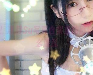 哦，看！逐月Su写真合集里的剧情总是那么混乱