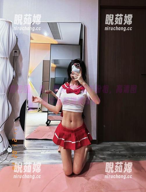 黎允熙 微密圈 - 看,黎允熙的奶牛扮相,高清图包中竟然满满欢乐!